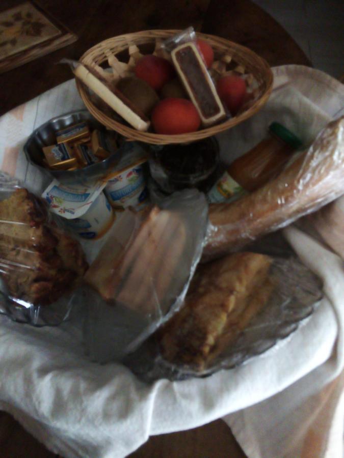 Saint-Laurent-de-la-Barriere Chambre D Hotes מראה חיצוני תמונה