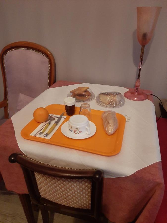 Saint-Laurent-de-la-Barriere Chambre D Hotes מראה חיצוני תמונה