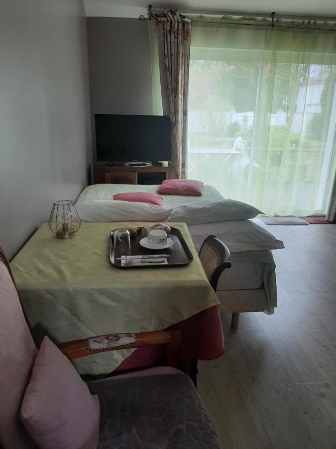 Saint-Laurent-de-la-Barriere Chambre D Hotes מראה חיצוני תמונה