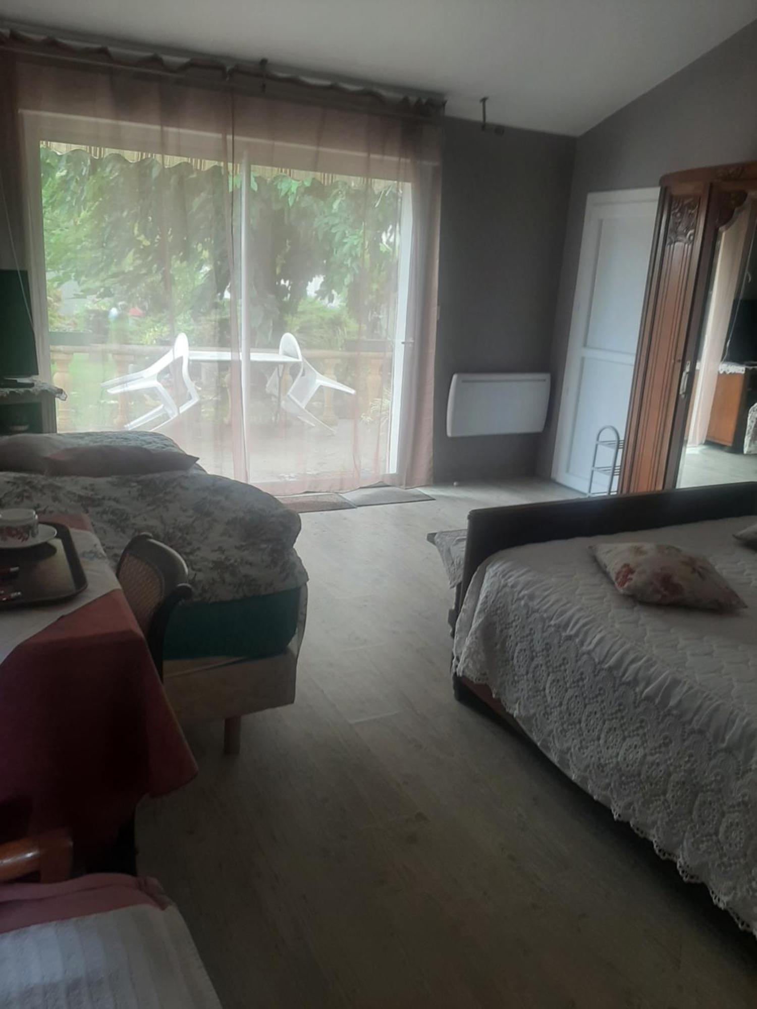 Saint-Laurent-de-la-Barriere Chambre D Hotes מראה חיצוני תמונה